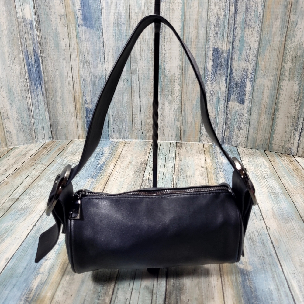 Elegant Black Shoulder Bag. - Picture 13 of 13